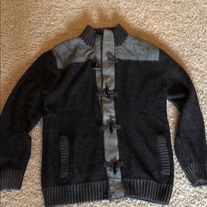 Men’s sweater